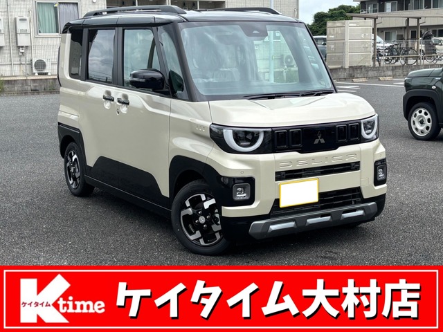Mitsubishi Delica Mini 1