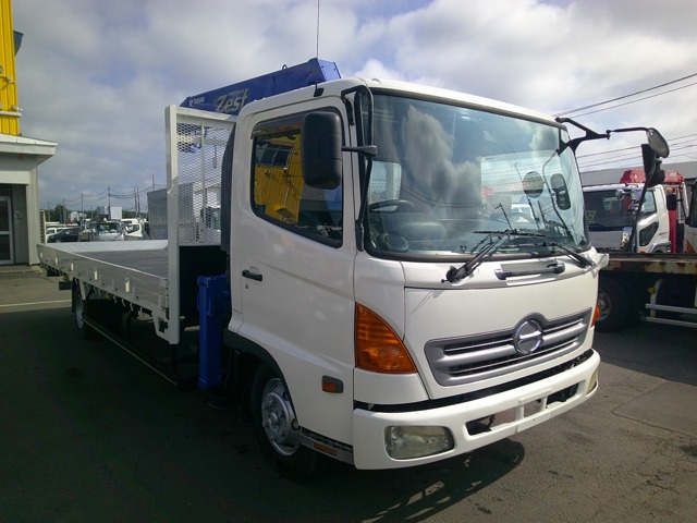 2004 Hino Ranger