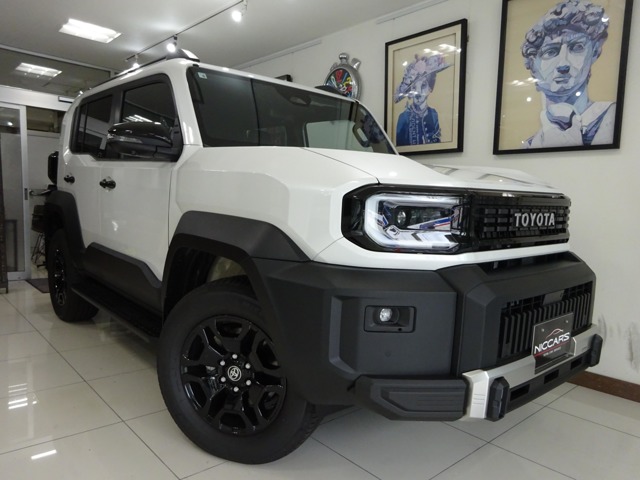 Toyota Land Cruiser FJ 1