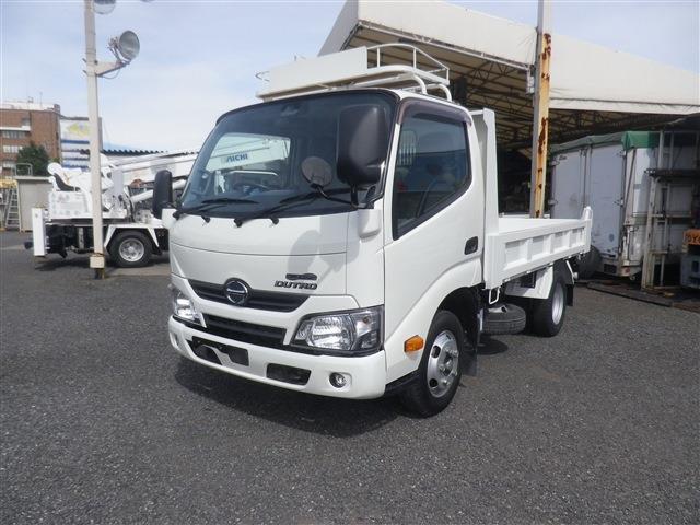Hino Dutro 1