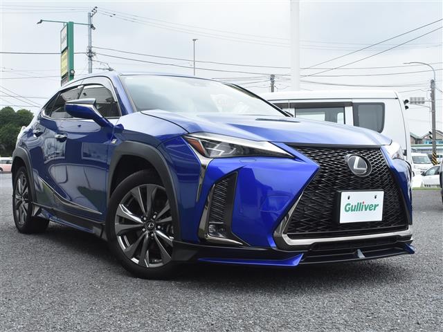 Lexus UX 1