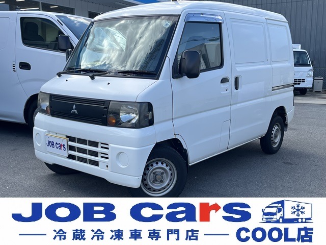 2011 Mitsubishi Minicab Van
