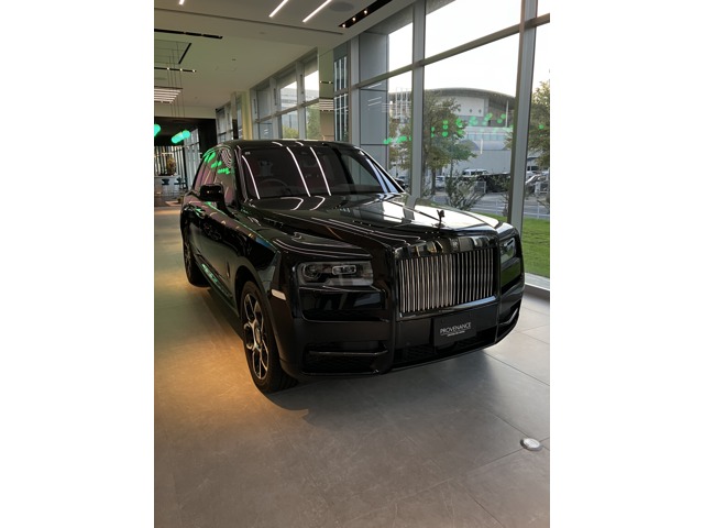 Rolls-Royce Black Badge Cullinan 6.75 4WD