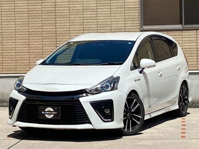 2015 Toyota Prius α