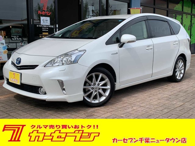2014 Toyota Prius α