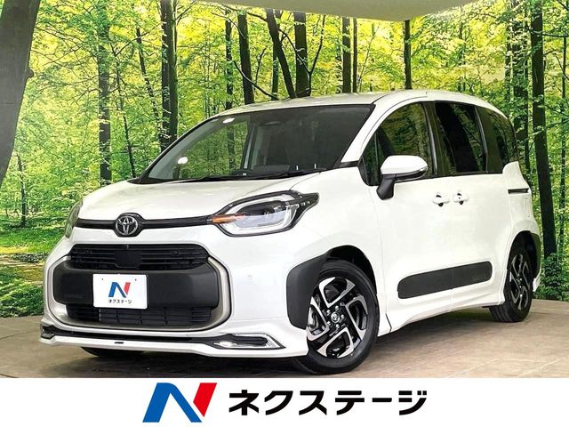 Toyota Sienta 2