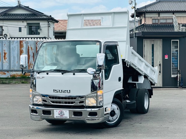 2012 Isuzu Elf