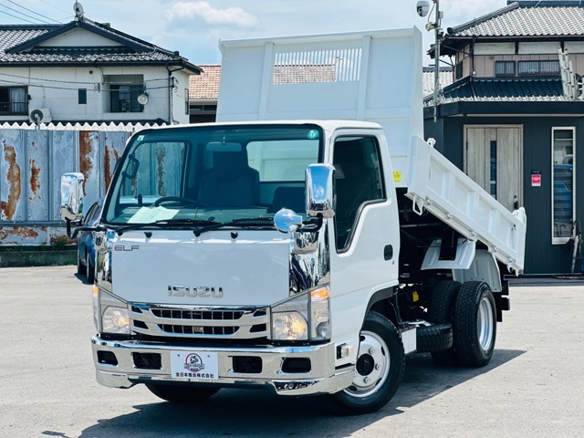 2013 Isuzu Elf