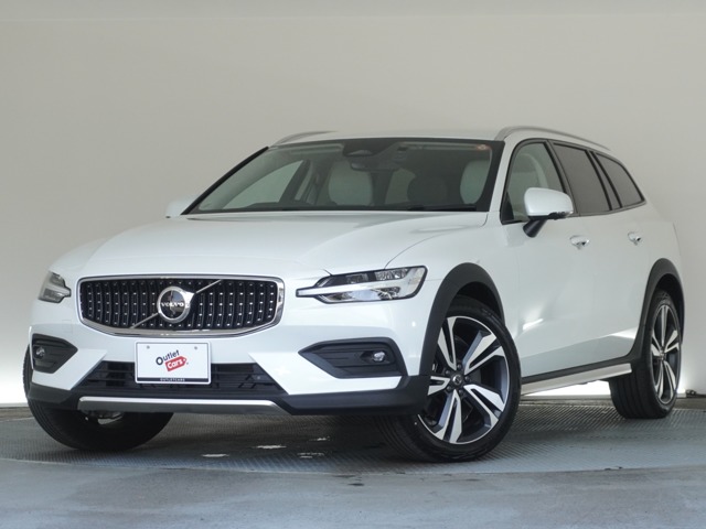 2024 Volvo V60 Cross Country