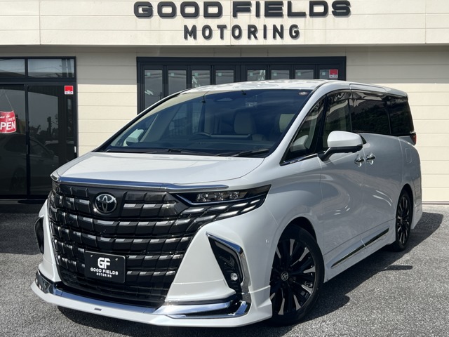 Toyota Alphard 1