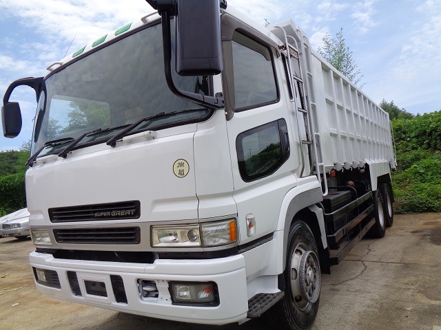 2002 Mitsubishi Fuso Super Great