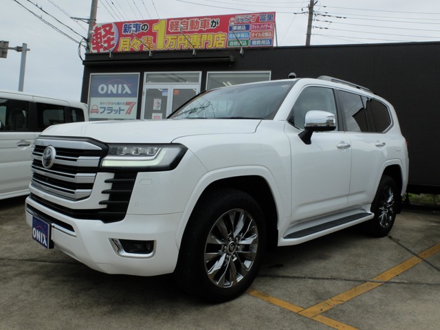Toyota Land Cruiser 300 2