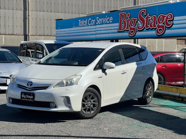 2013 Toyota Prius α