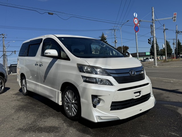 2013 Toyota Vellfire