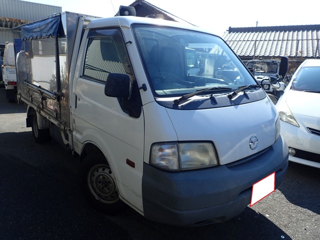 Mazda Bongo Truck 1