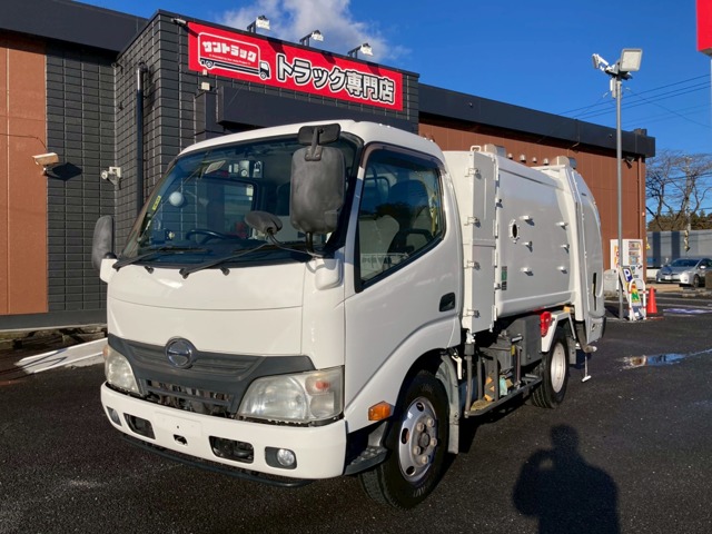 2013 Hino Dutro