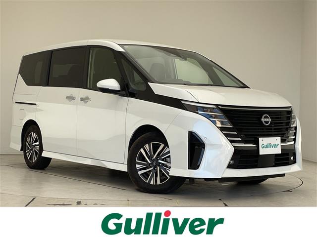 Nissan Serena 1