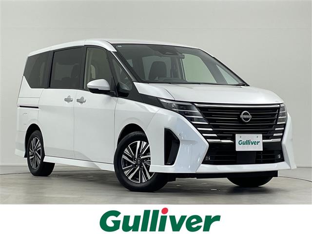 Nissan Serena 1