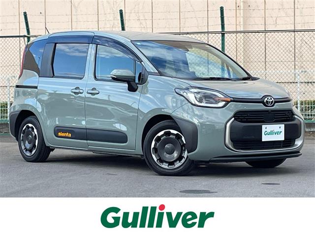 Toyota Sienta 1