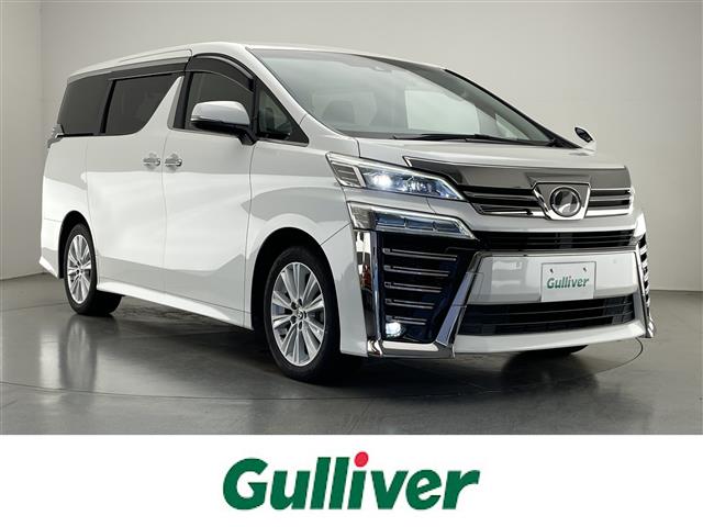 Toyota Vellfire 1