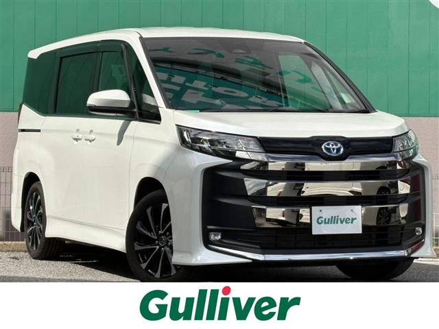 Toyota Noah 1
