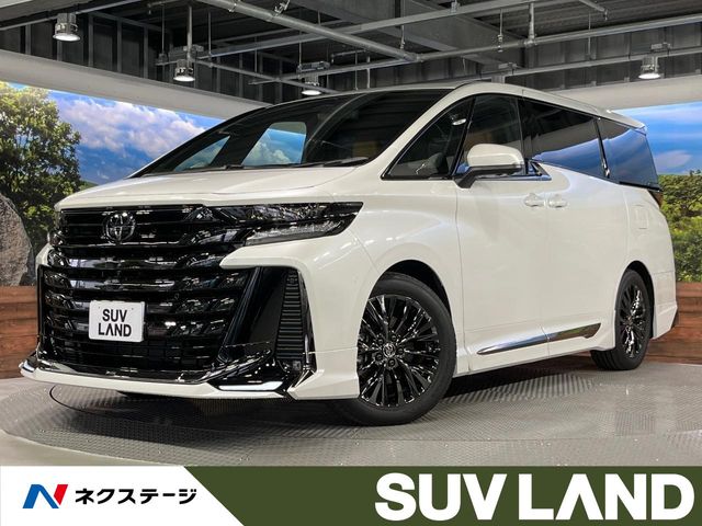 Toyota Vellfire 1