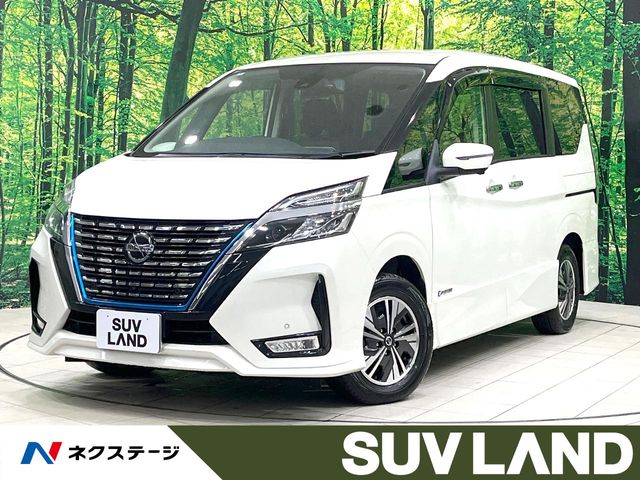 Nissan Serena 1