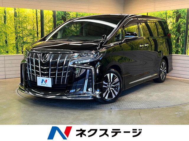 Toyota Alphard 1