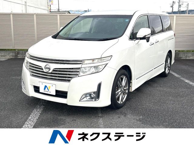 Nissan Elgrand 1