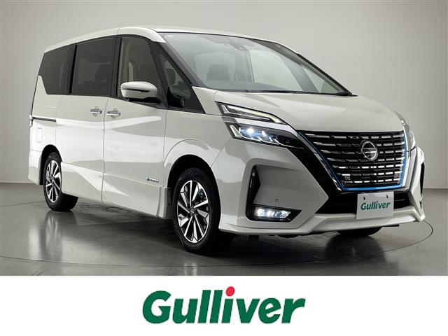 Nissan Serena 1