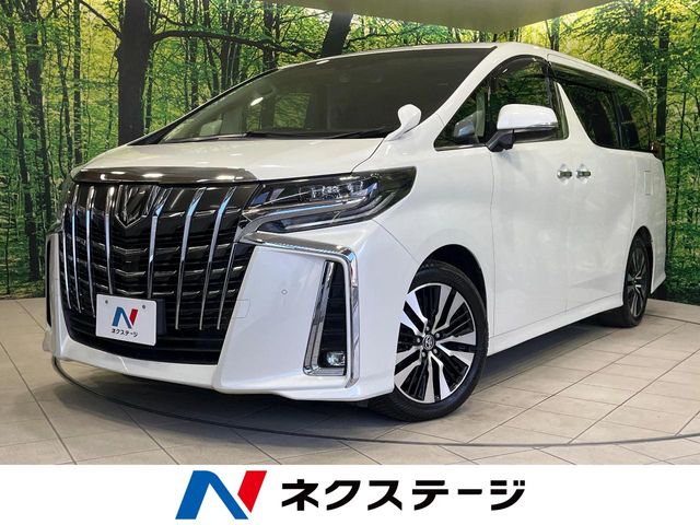 Toyota Alphard 1