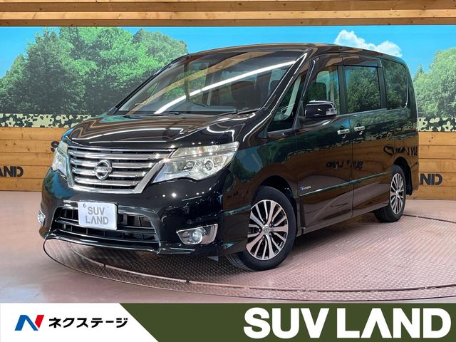 Nissan Serena 1