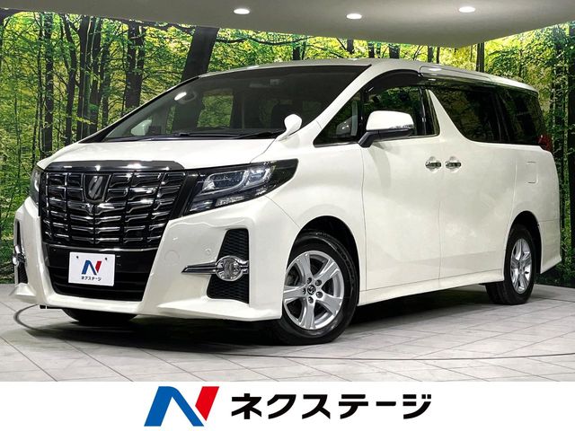 Toyota Alphard 1