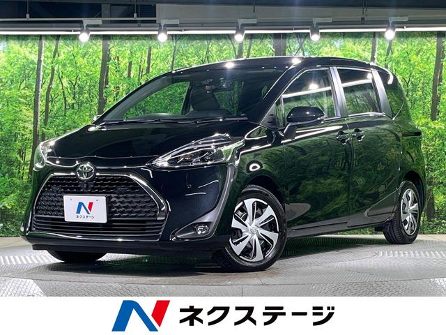 Toyota Sienta 1