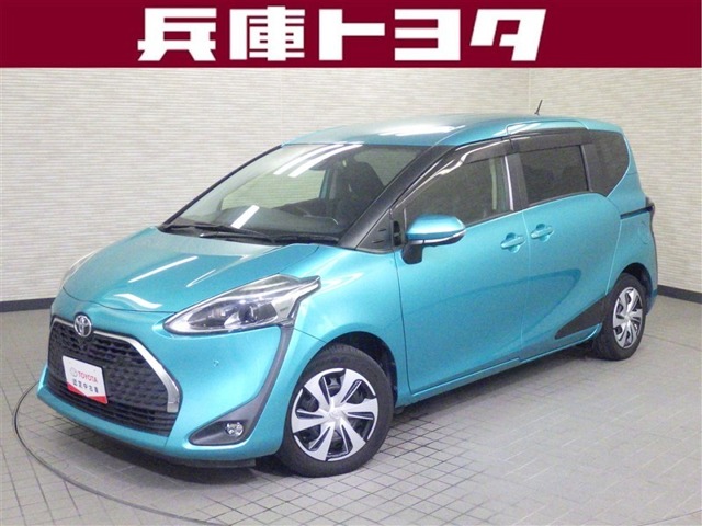 Toyota Sienta 1