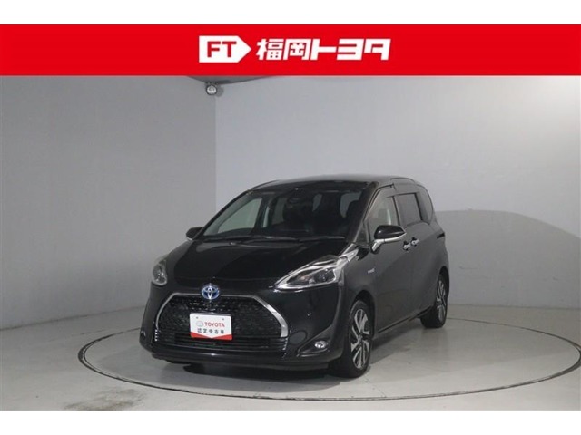 Toyota Sienta 1