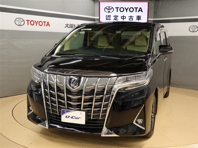 Toyota Alphard 1