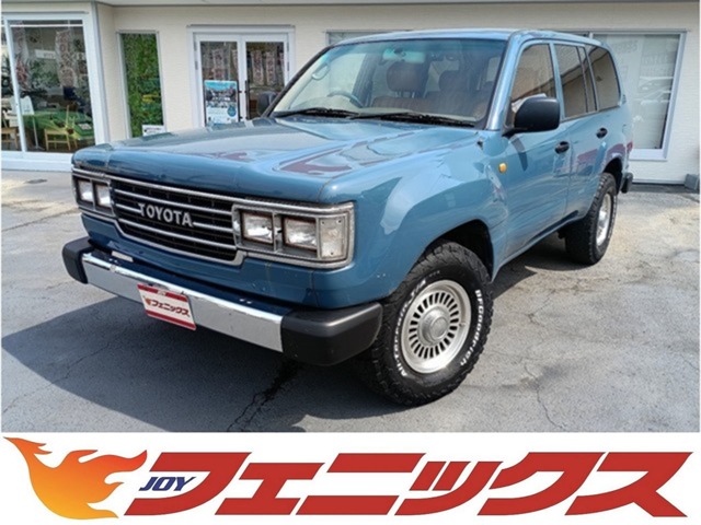 Toyota Land Cruiser 100 2
