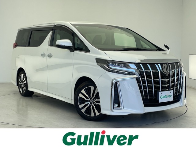 Toyota Alphard 1
