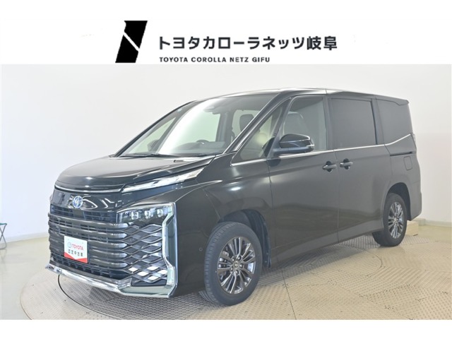 2022 Toyota Voxy