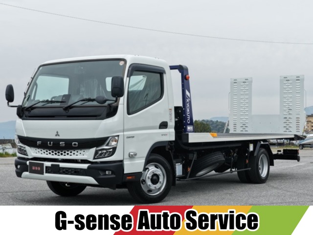 Mitsubishi Fuso Canter 1