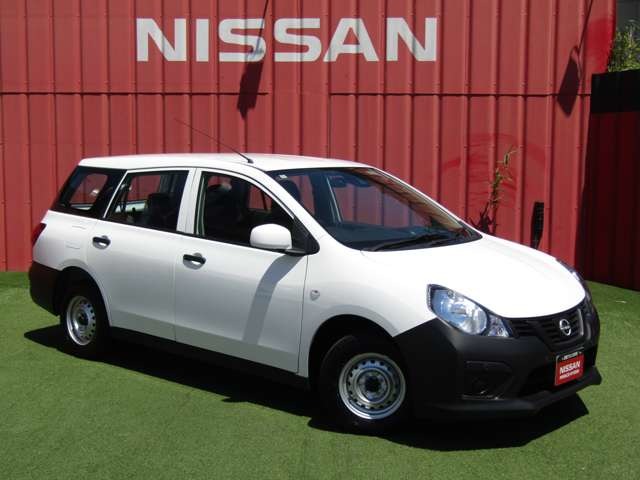 2025 Nissan AD