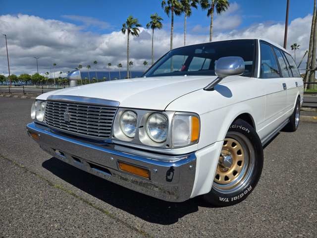 1996 Toyota Crown Van