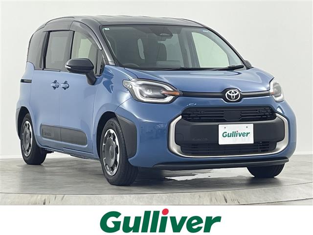 Toyota Sienta 1