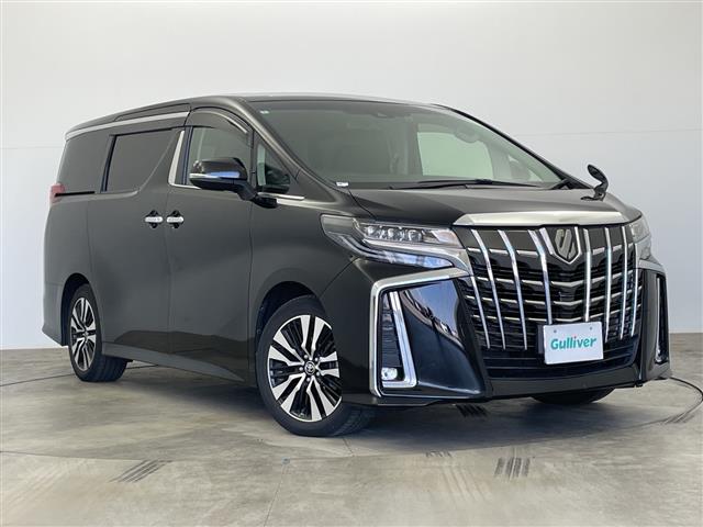 Toyota Alphard 1