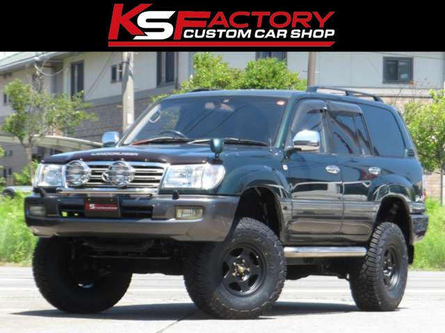 Toyota Land Cruiser 100 2
