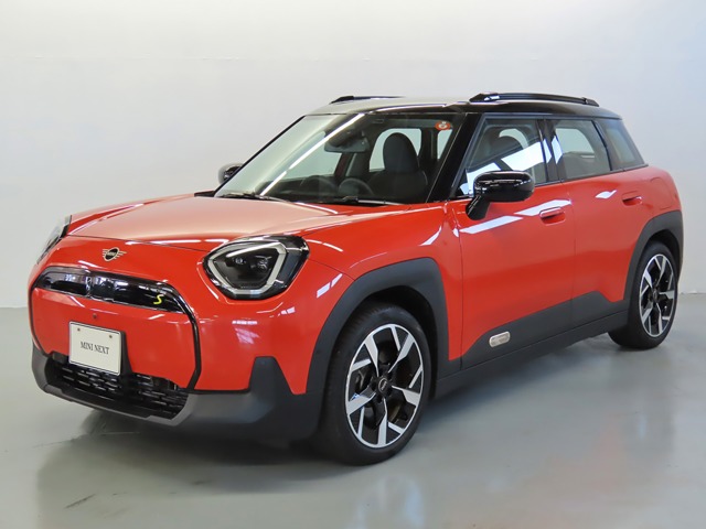 2025 MINI Aceman