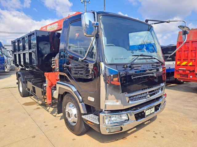 Mitsubishi Fuso Fighter 1