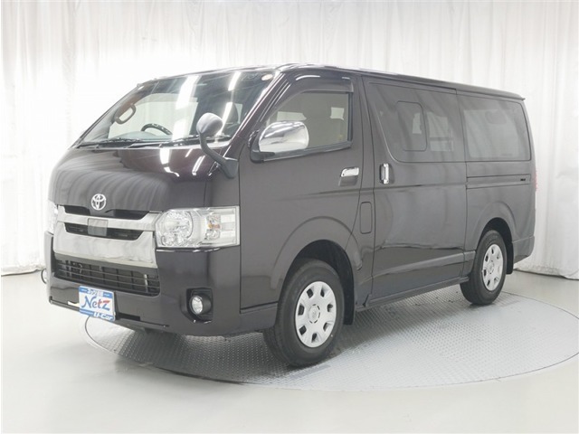 Toyota Regius Ace 1