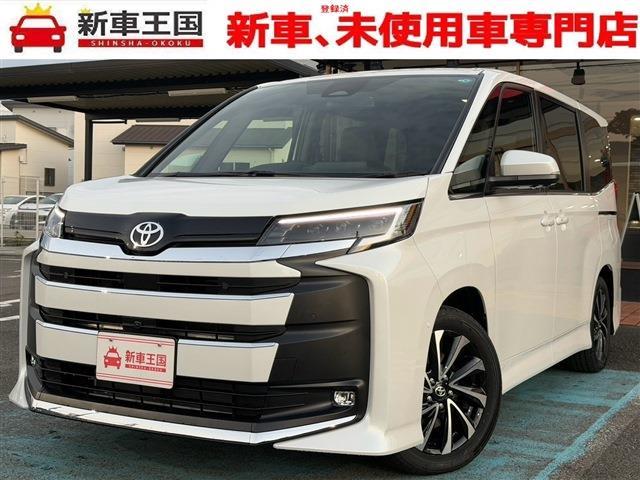 Toyota Noah 1